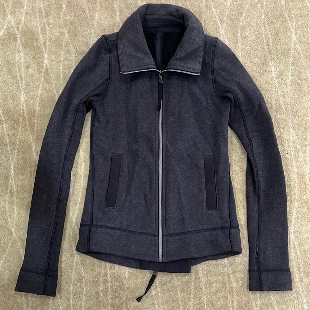 Lululemon full-zip fleece lined jacket with flare back